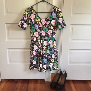 floral dress.